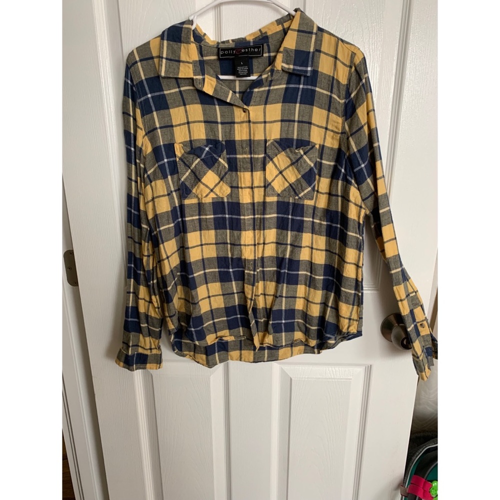 4/$20 Yellow Plaid Flannel Long Sleeve. Size L.